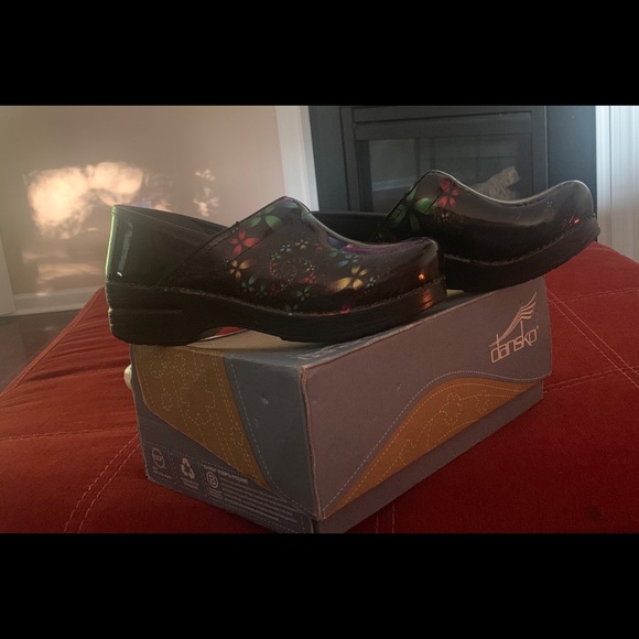 dansko size 38 us size